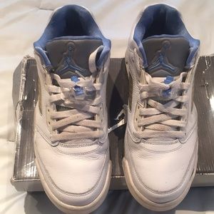 Jordan retro 5 university